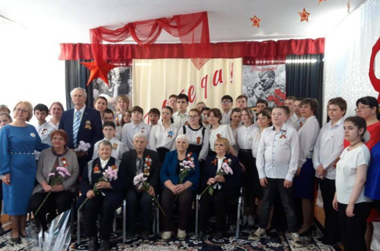 Музыкально – литературная композиция «Песни у костра».